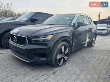 Авто Volvo Xc40 2020 № 8615315