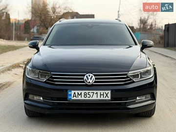Авто Volkswagen Passat 2016 № 8615316