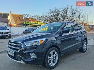 Авто Ford Escape 2019 № 8615327