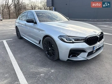 Авто BMW 5 Series 2018 № 8615415