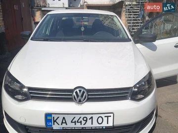 Авто Volkswagen Polo 2011 № 8615714
