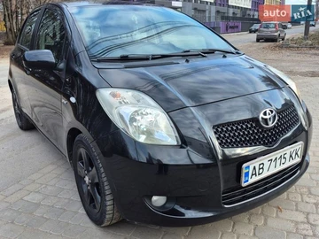 Авто Toyota Yaris 2007 № 8615725