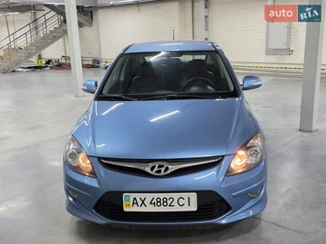Авто Hyundai I30 2010 № 8615737