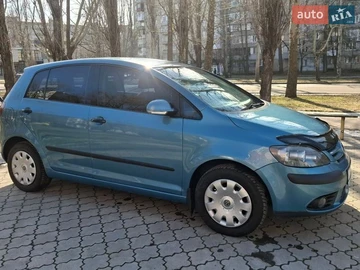 Авто Volkswagen Golf Plus 2005 № 8615746