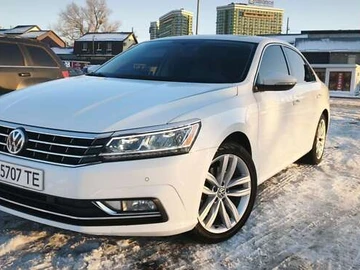 Авто Volkswagen Passat 2018 № 8616173