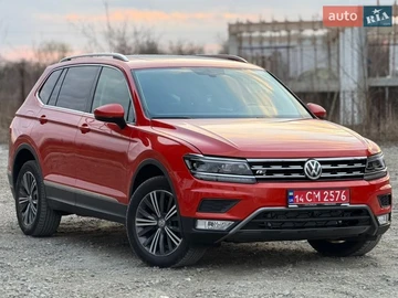 Авто Volkswagen Tiguan 2017 № 8616174