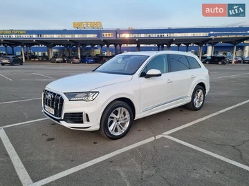 Авто Audi Q7 2022 № 8616235