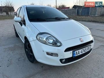 Авто Fiat Grande Punto 2012 № 8616427