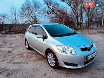Авто Toyota Auris 2007 № 8616470