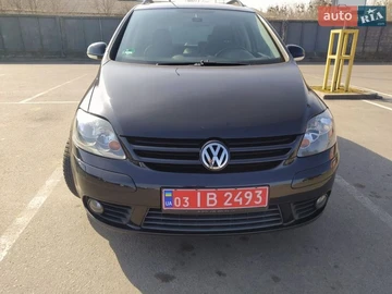 Авто Volkswagen Golf Plus 2008 № 8616603