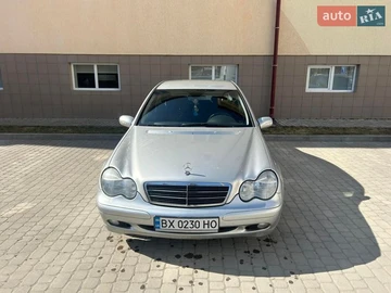 Авто Mercedes C-Class 2003 № 8616605