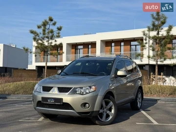 Авто Mitsubishi Outlander Xl 2008 № 8616636