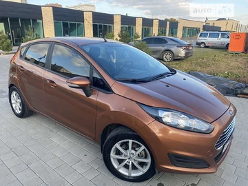 Авто Ford Fiesta 2015 № 8616637