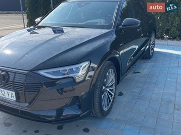 Авто Audi E-Tron 2019 № 8616866