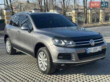 Авто Volkswagen Touareg 2011 № 8617013