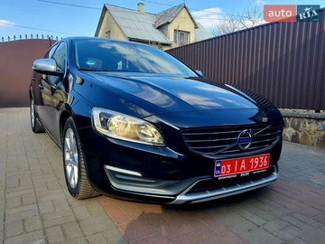 Авто Volvo V60 2014 № 8617190