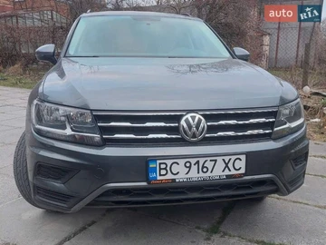 Авто Volkswagen Tiguan 2020 № 8617322