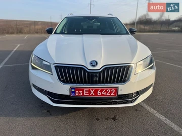 Авто Skoda Superb 2019 № 8617324