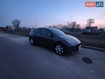Авто Tesla Model Y 2022 № 8617544