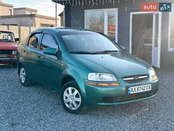 Авто Chevrolet Aveo 2004 № 8617555