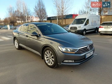 Авто Volkswagen Passat 2015 № 8617847