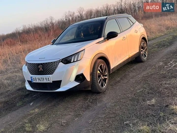 Авто Peugeot 2008 2021 № 8617877