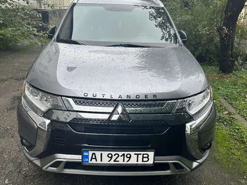 Авто Mitsubishi Outlander 2019 № 8617914
