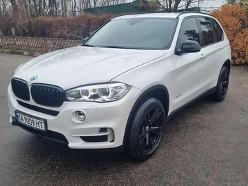 Авто BMW X5 2018 № 8617946