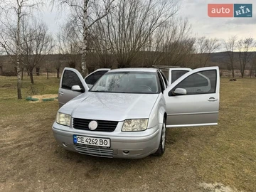 Авто Volkswagen Bora 2002 № 8617988