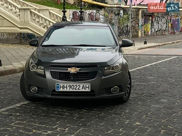 Авто Chevrolet Cruze 2011 № 8618000
