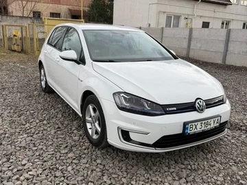 Авто Volkswagen E-Golf 2015 № 8618028