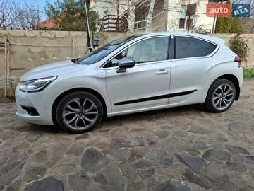 Авто Citroen Ds4 2015 № 8618261