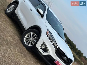 Авто KIA Sorento 2017 № 8618263