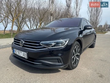 Авто Volkswagen Passat 2021 № 8618280