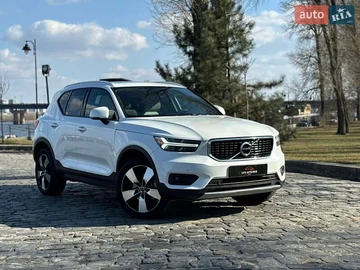 Авто Volvo Xc40 2020 № 8618283