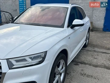 Авто Audi Q5 2020 № 8618307