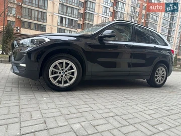 Авто BMW X1 2022 № 8618308