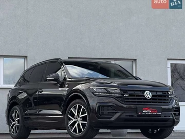 Авто Volkswagen Touareg 2018 № 8618469