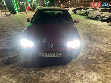 Авто Volkswagen Golf 2000 № 8618512