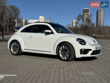 Авто Volkswagen Beetle 2018 № 8619090