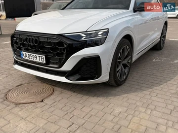 Авто Audi Q8 2024 № 8619339
