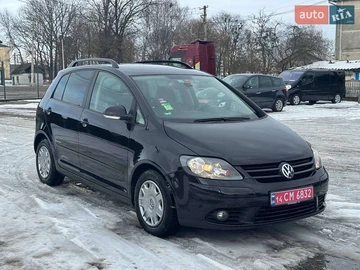 Авто Volkswagen Golf Plus 2008 № 8619548