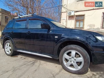 Авто Mitsubishi Outlander 2005 № 8619577