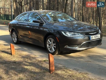 Авто Chrysler 200 2015 № 8619756