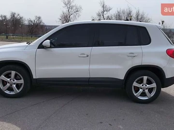 Авто Volkswagen Tiguan 2008 № 8619764