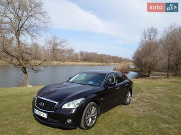 Авто Infiniti M30 2011 № 8619816