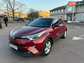 Авто Toyota C-Hr 2017 № 8619833