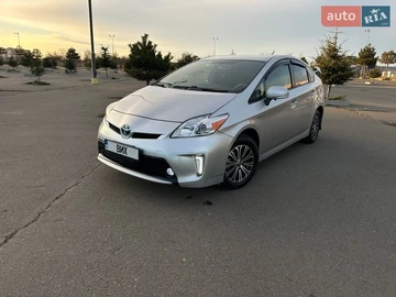 Авто Toyota Prius 2015 № 8619835