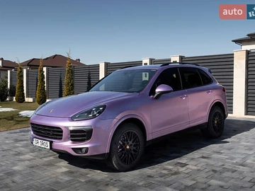 Авто Porsche Cayenne 2017 № 8619915