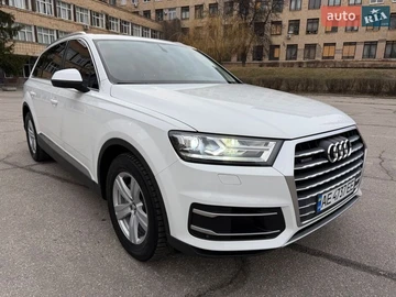 Авто Audi Q7 2017 № 8619928